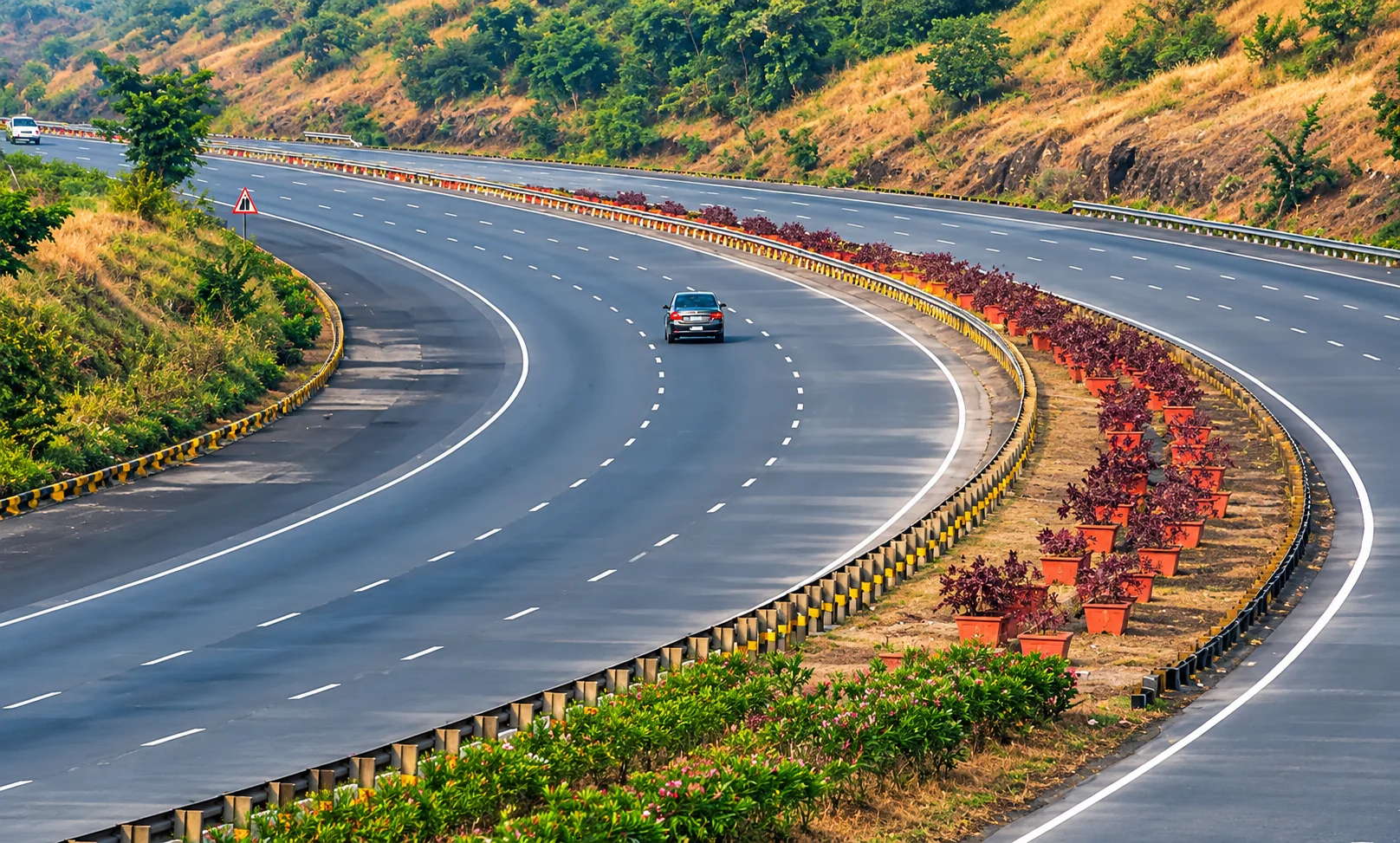 Mumbai Pune Expressway through the regional landscape